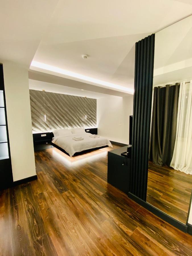 Tirana Central Rooms Экстерьер фото