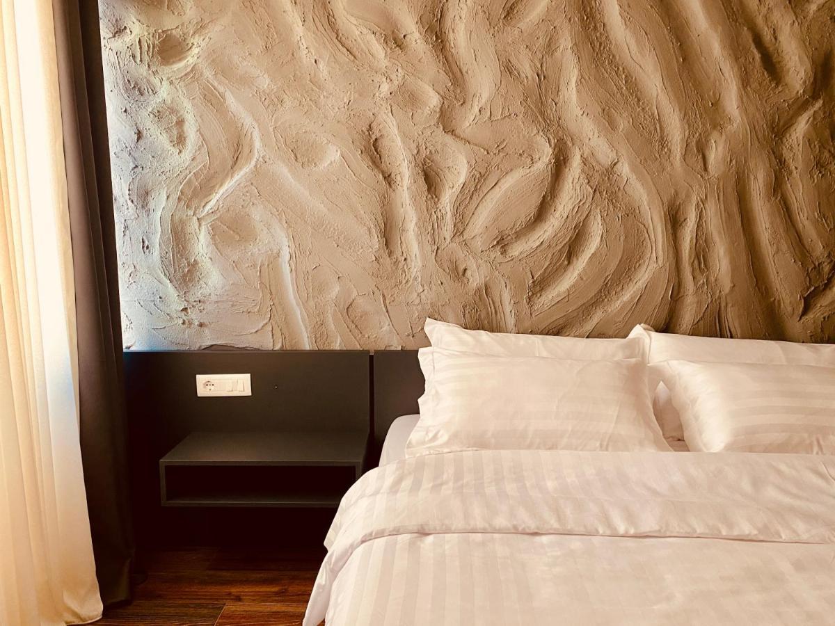 Tirana Central Rooms Экстерьер фото