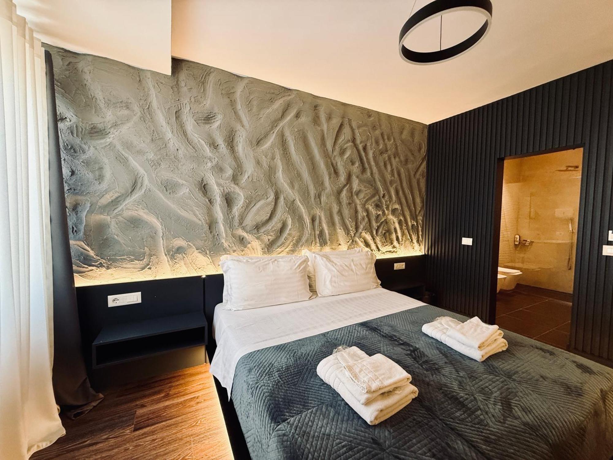 Tirana Central Rooms Экстерьер фото